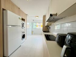 Blk 230 Tampines Street 24 (Tampines), HDB 5 Rooms #562037101